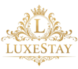 logo luxestay